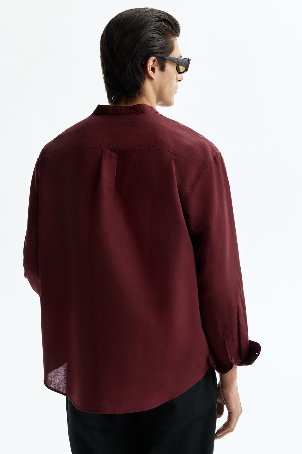 Camisa en mezcla de lino Relaxed Fit - H&m фото 7