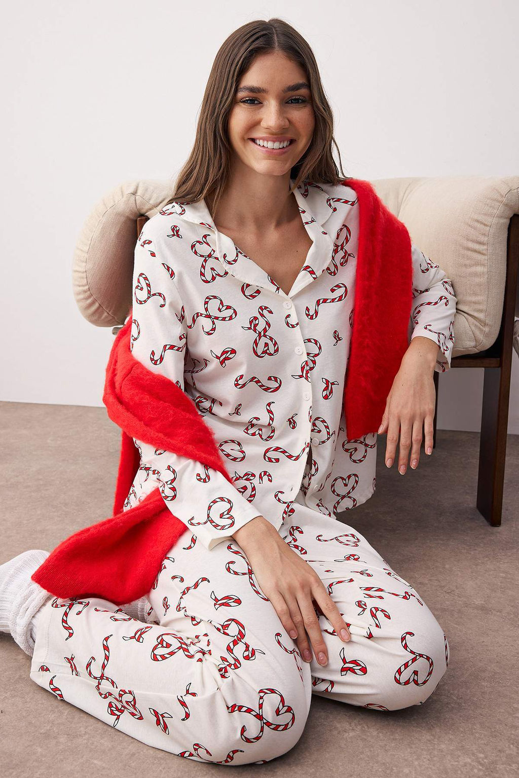 Pembe %100 Pamuklu Kalpli Y?lbas? Desenli Gomlek Yaka Orme Pijama Tak?m? THMAW26PT00064