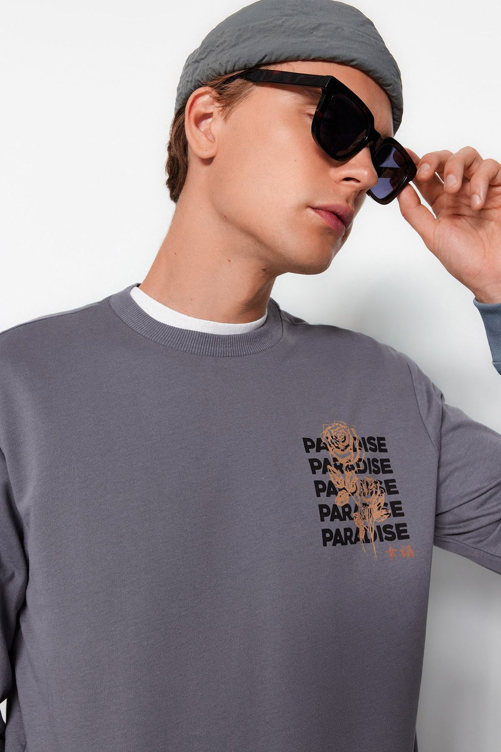 Antrasit Erkek Regular/Normal Kesim Uzun Kollu Bisiklet Yaka Bask?l? Sweatshirt TMNAW22SW0572