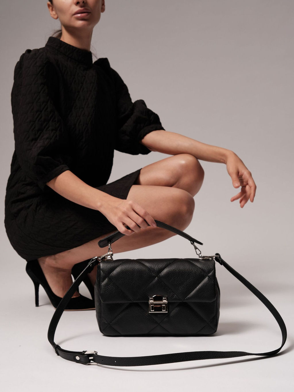 Сумка на плечо Deboro 30558 черный суприм