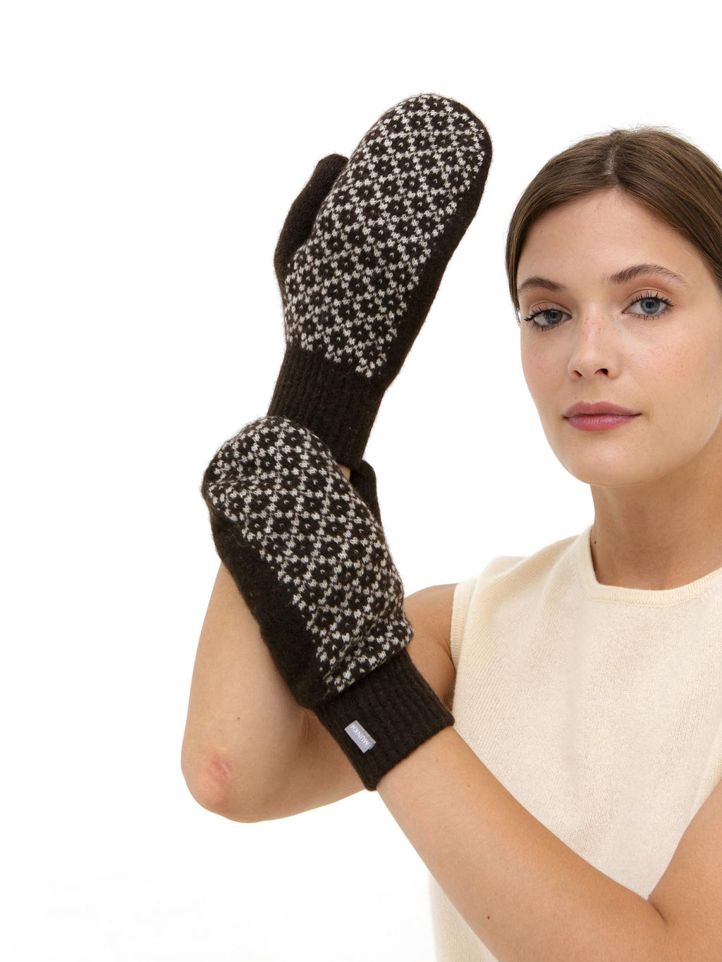 Варежки из пуха яка 30116 темно-коричневые