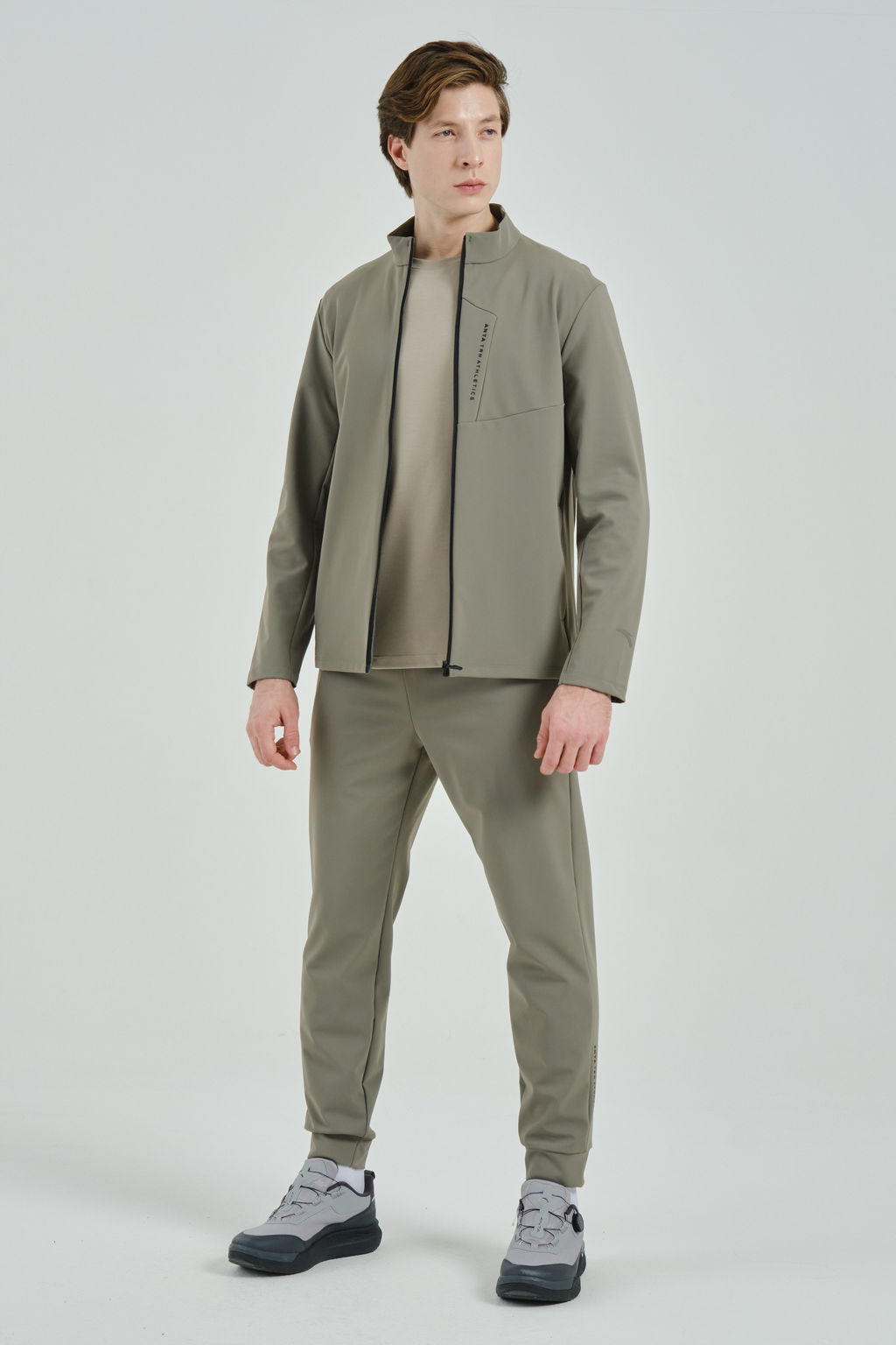 Олимпийка Anta