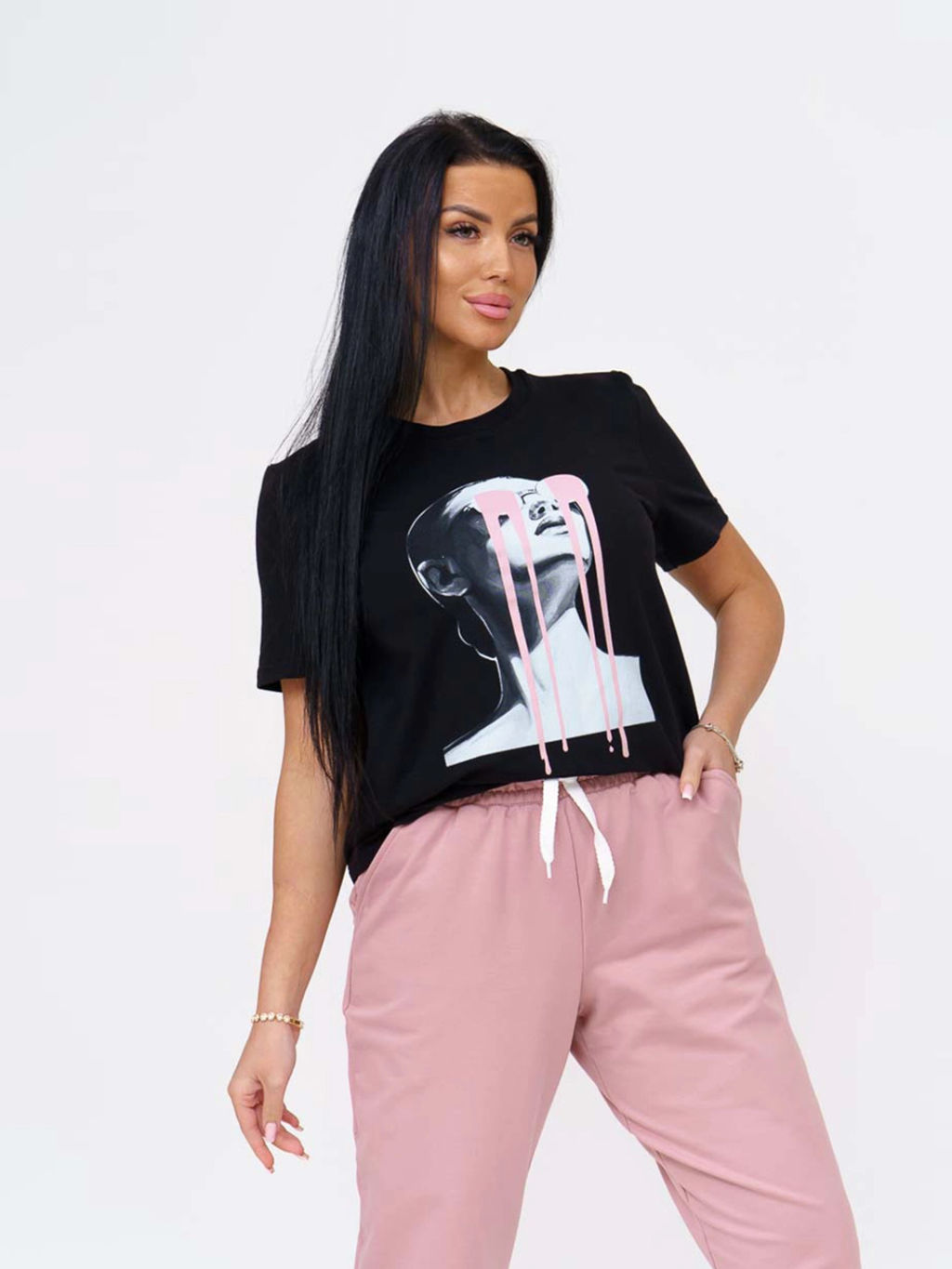 Костюм женский, цвет розовый