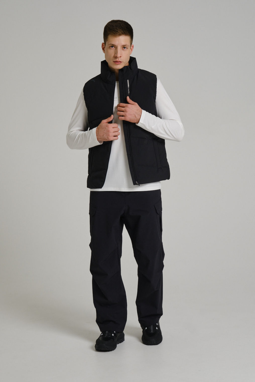 Жилет пуховый Черный - Anta фото 2