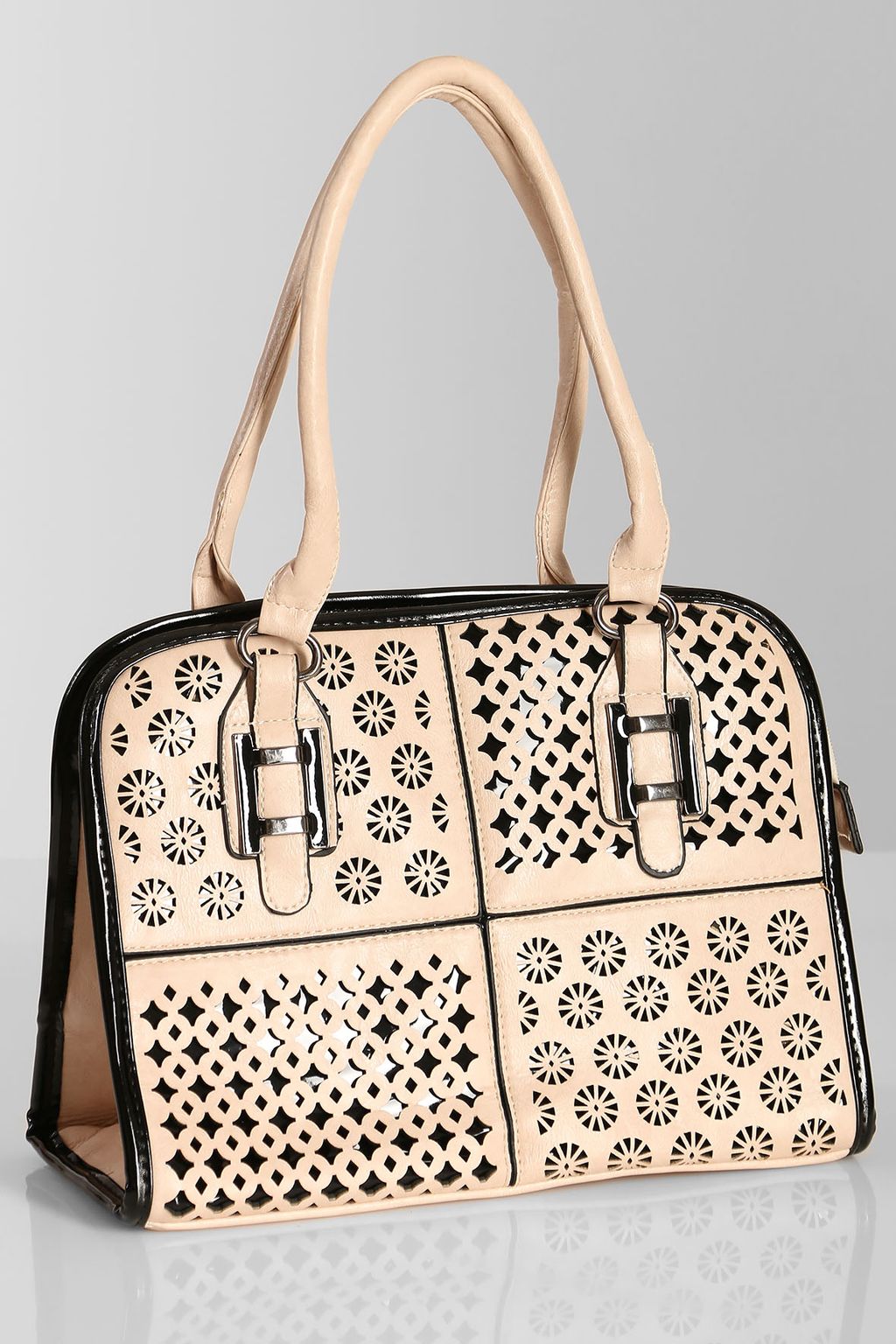 Сумка женская с перфорацией