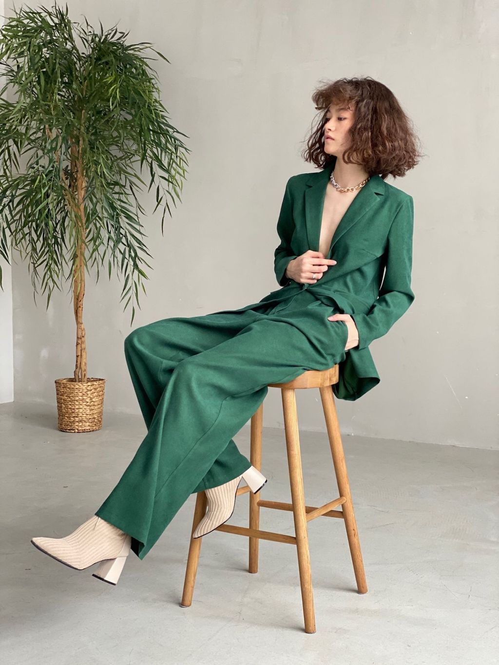 9318 Костюм брючный изумрудный - Martichelli фото 14