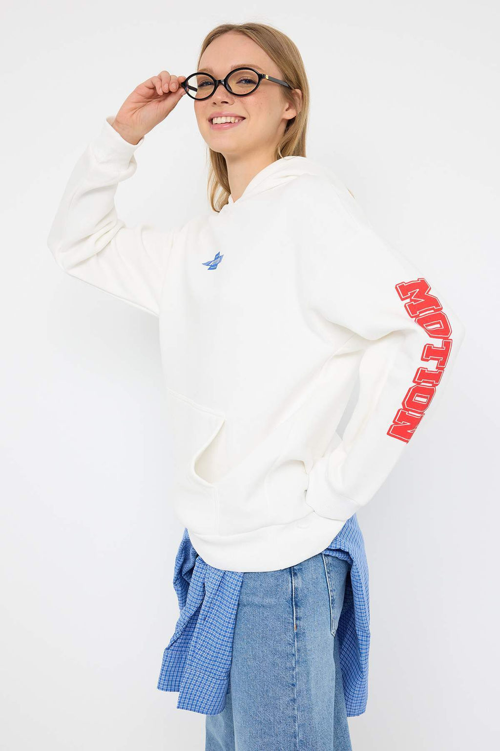 Teen Ekru Oversize/Genis Kal?p Slogan Bask?l? Kal?n Ici Polarl? Orme Sweatshirt TWOAW26SW00163