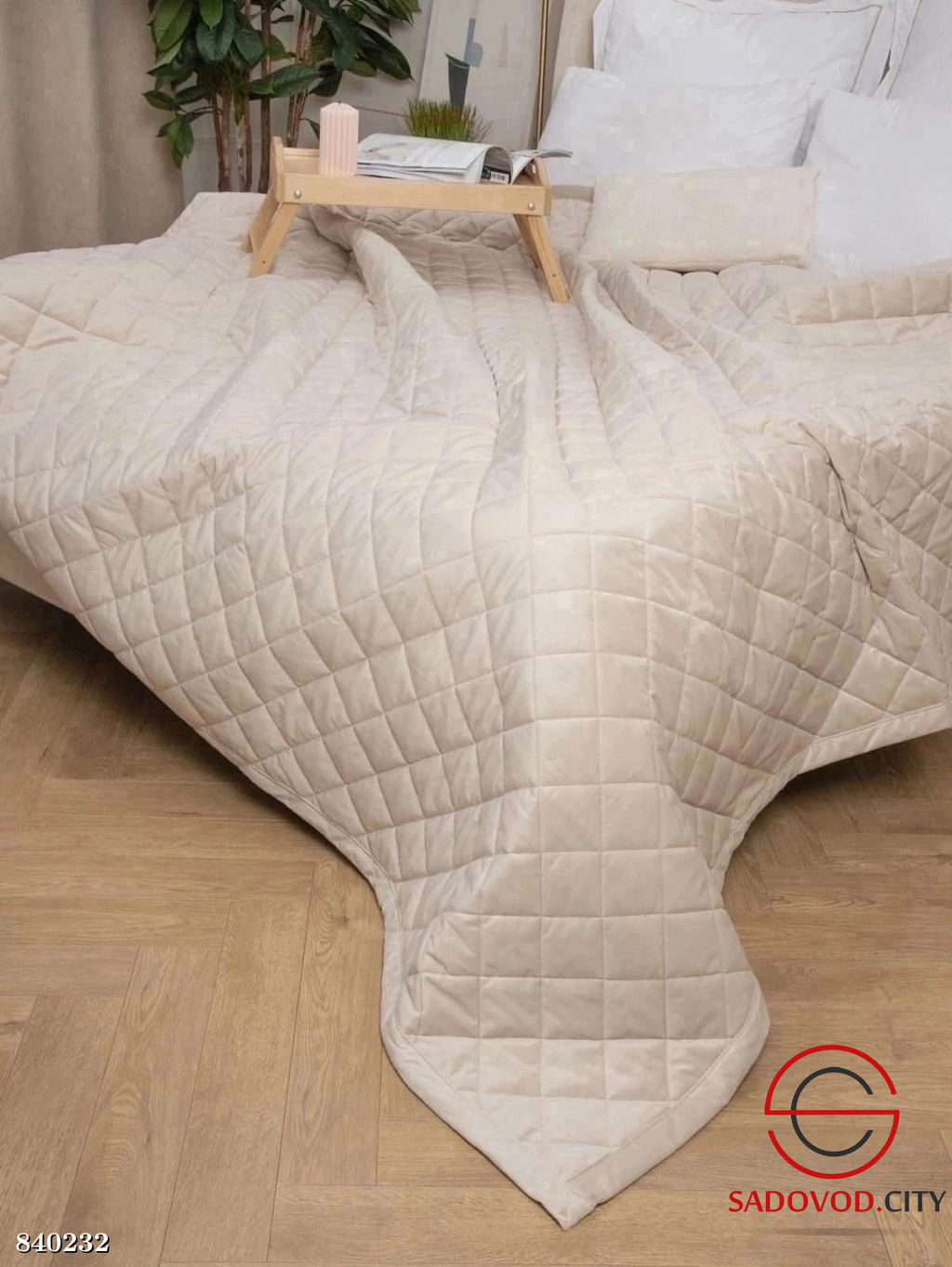 Покрывало на кровать велюровое