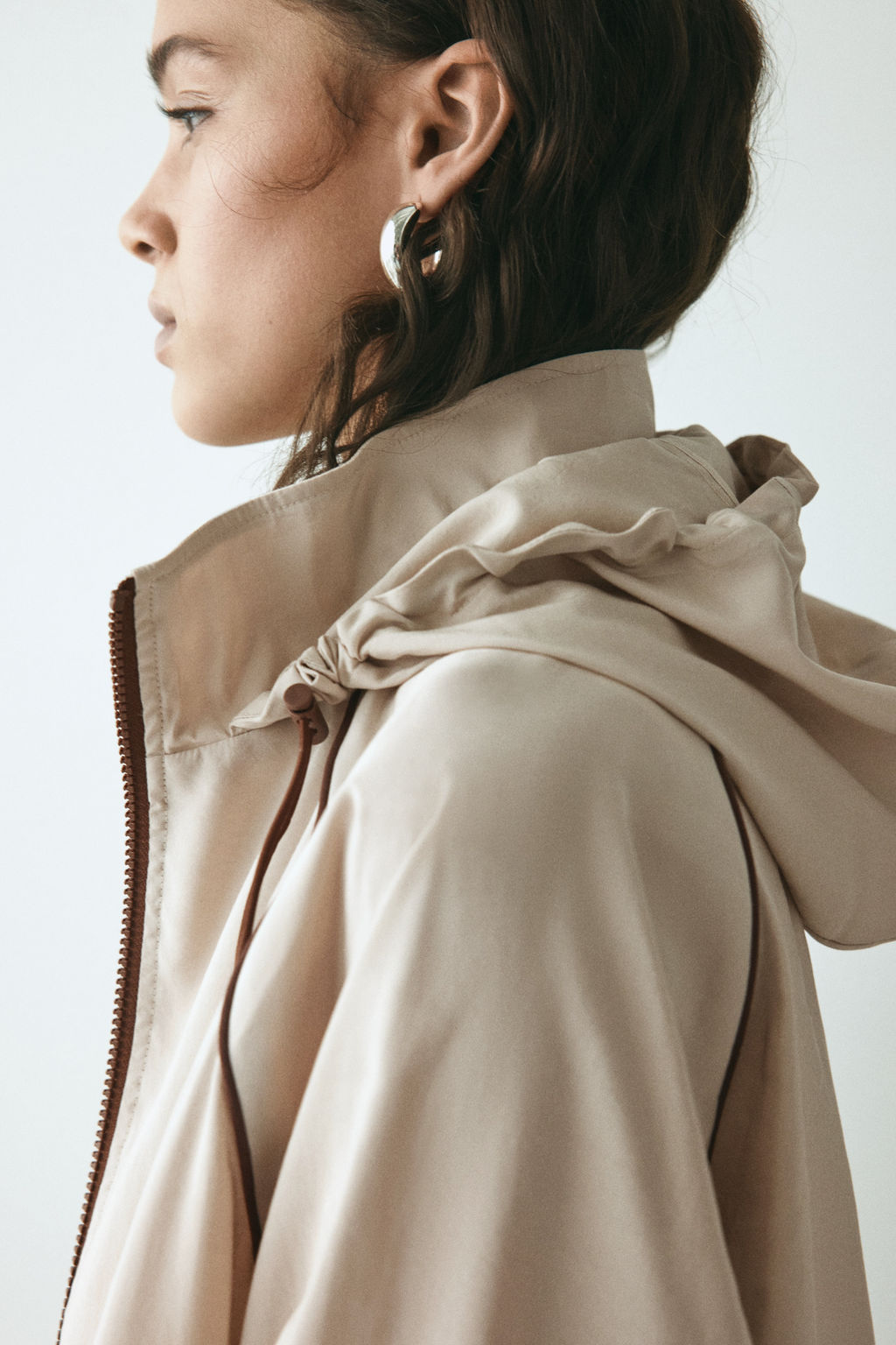 Chaqueta cortavientos oversize - H&m фото 5