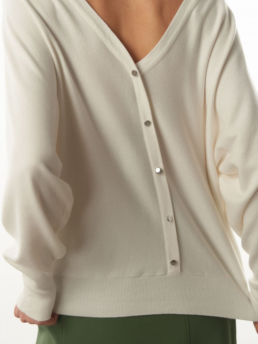 Conso/KPL 230718 - milk Пуловер женский