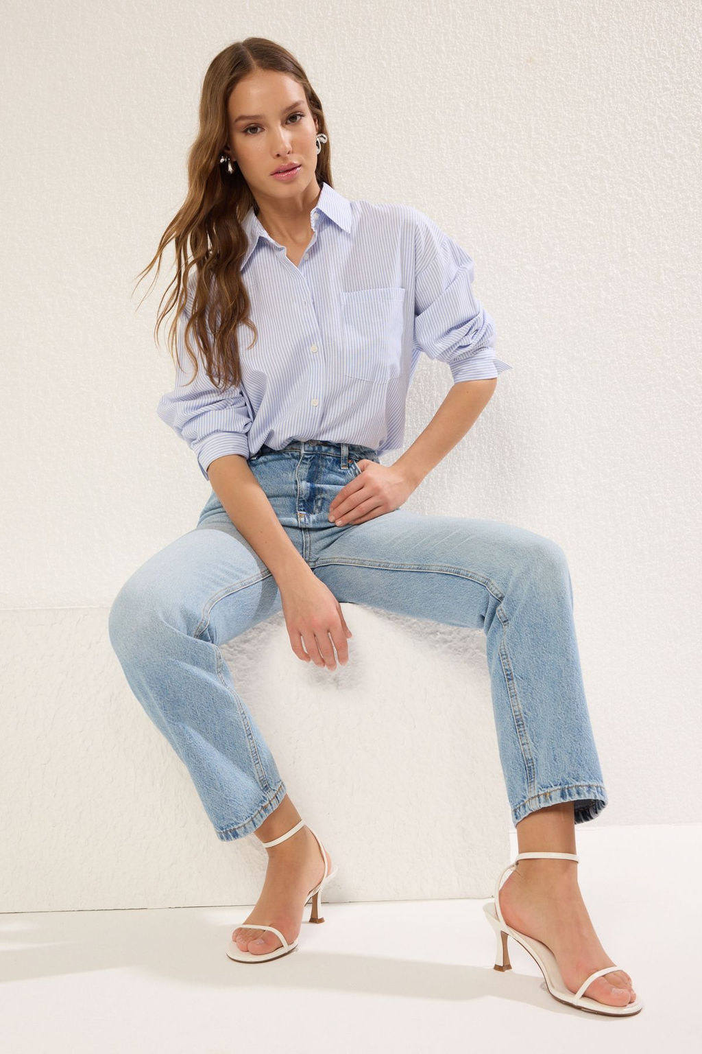 Mavi*001 Yuksek Bel Duz Kesim Straight Jeans TWOSS23JE00089