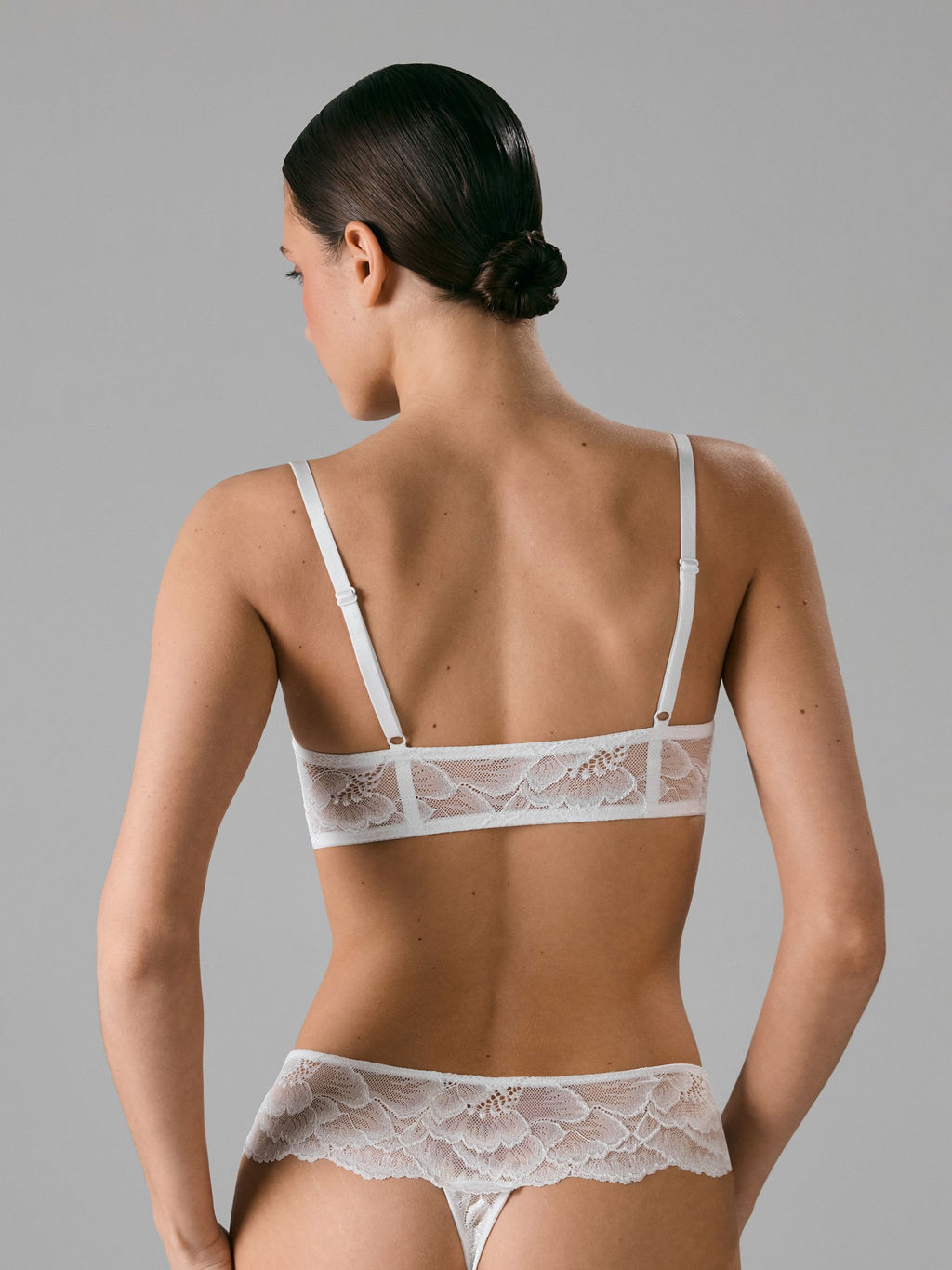 Infinity / Бюстгальтер T-Shirt жен. Mikaely белый - Infinity Lingerie фото 2