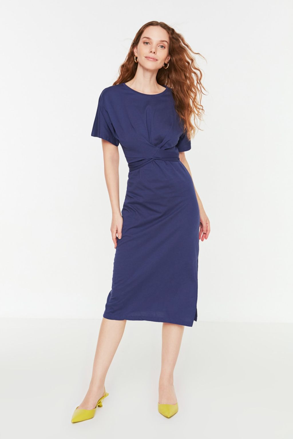 TRENDYOLMILLA Siyah %100 Pamuk Bele Oturan Y?rtmac ve Baglama Detayl? Midi Orme Kalem Elbise TWOSS21EL0404  фото 31