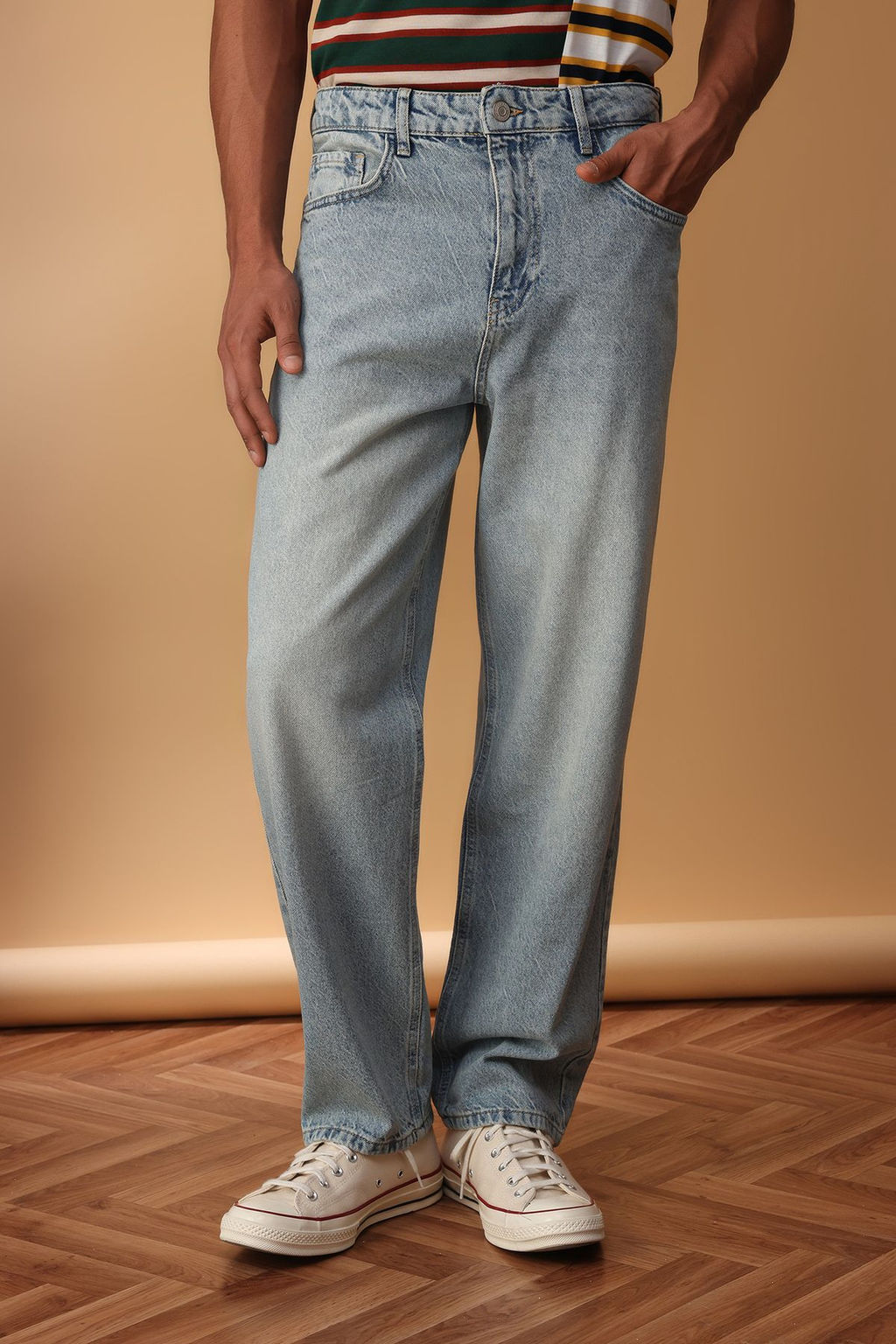 TRENDYOL MAN Mavi Eskitme Efektli Baggy Fit Jeans Kot Pantolon TMNSS25JE00007