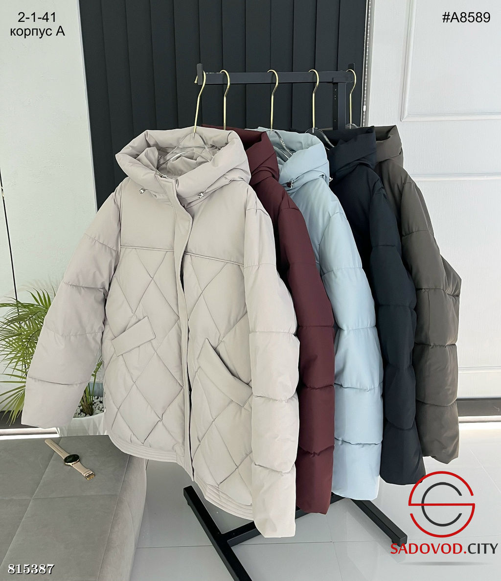 Женская стёганная куртка с капюшоном - Bruno фото 7