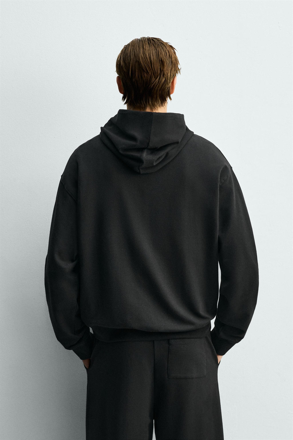 SUDADERA CAPUCHA SOFT / Negro - Zara фото 3
