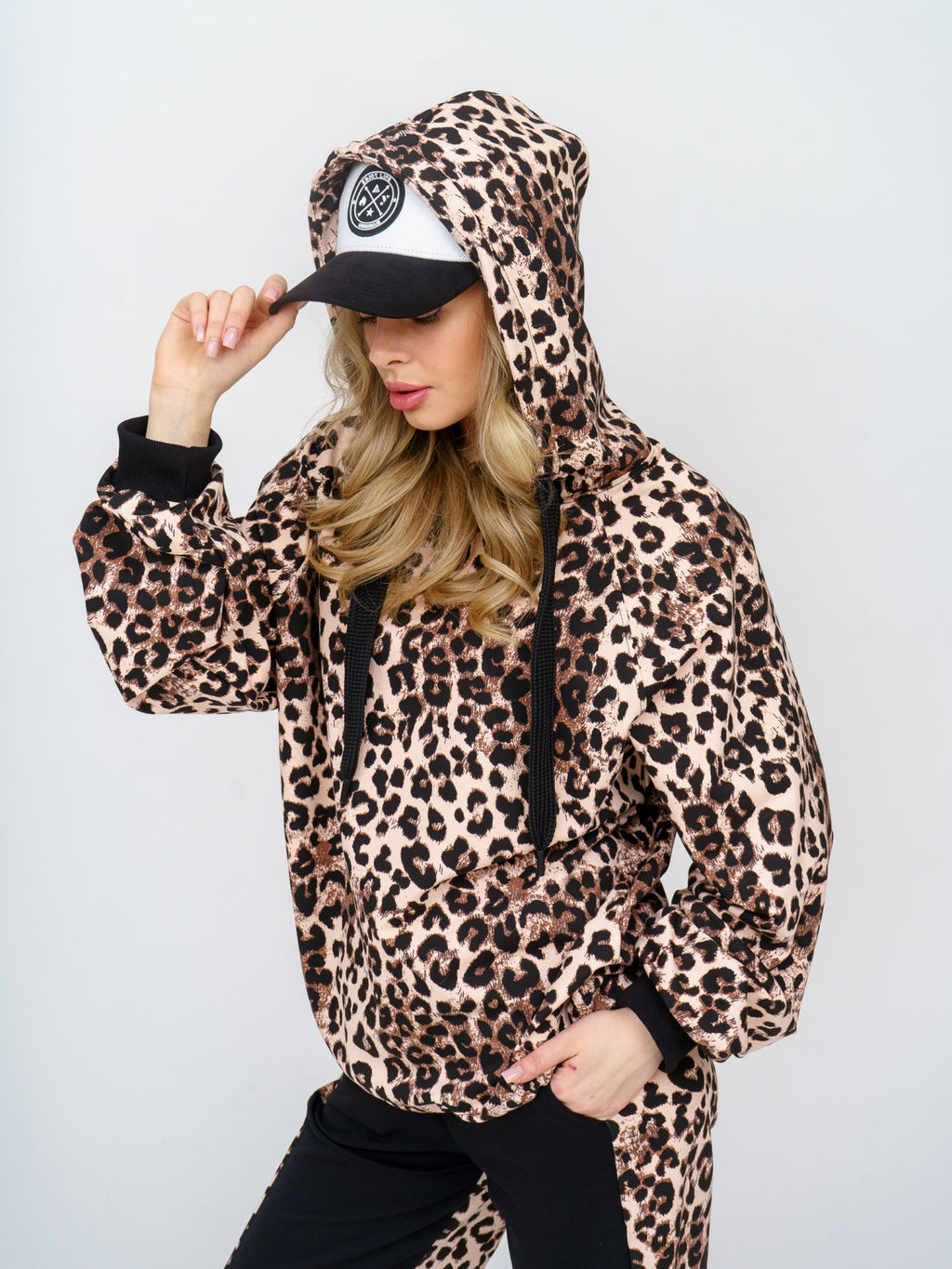 984 Худи "Леопард"