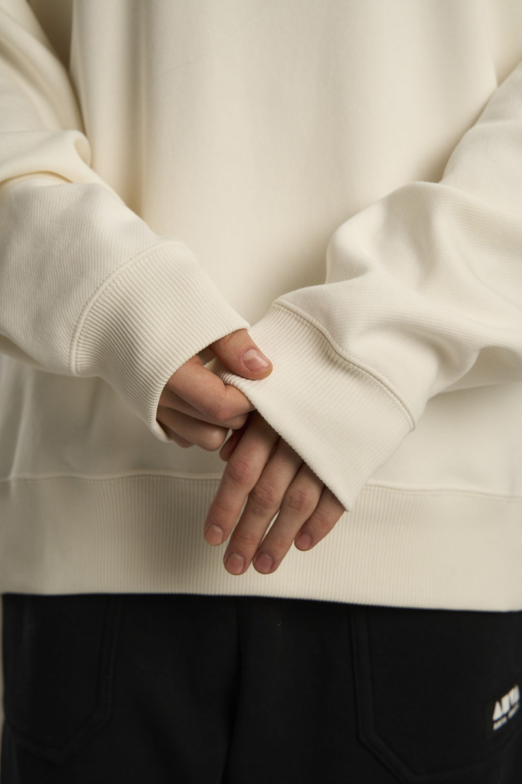 Свитшот утепленный Белый