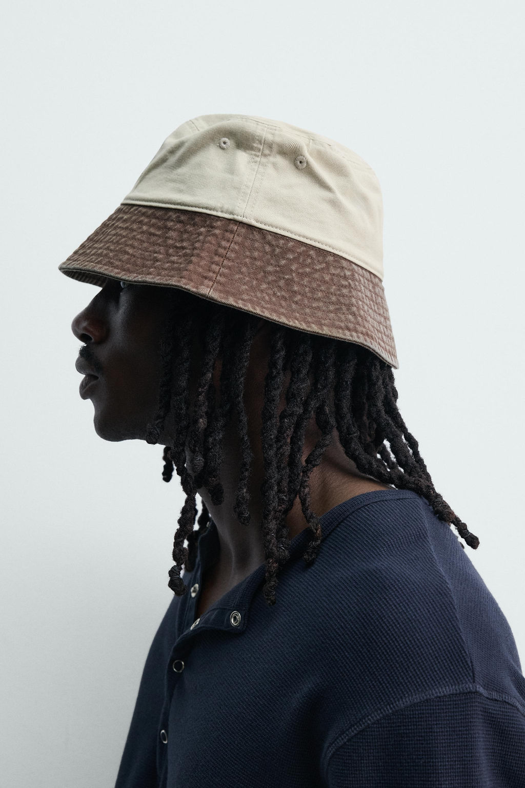 SOMBRERO BUCKET LAVADO BORDADO CONTRASTE / Crudo - Zara фото 2
