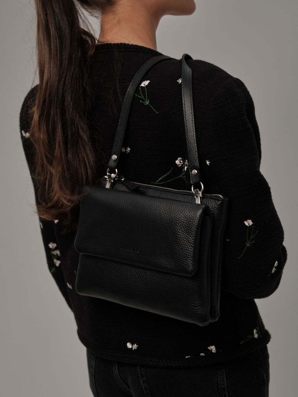 Сумка кожаная на плечо кросс-боди Deboro 31069 черный