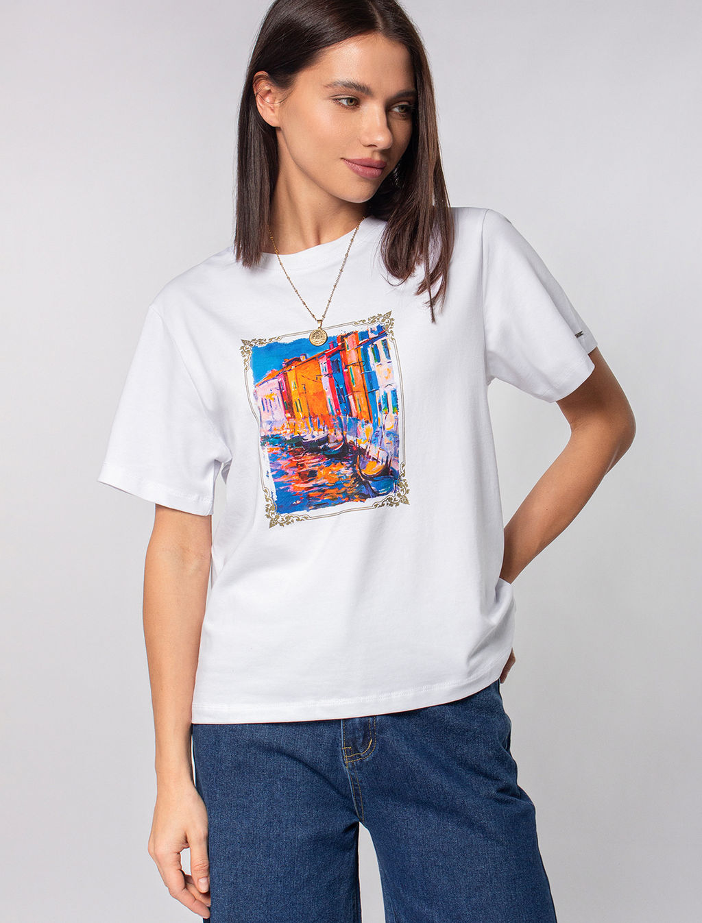 VILATTE / Футболка из премиального хлопка с авторским принтом