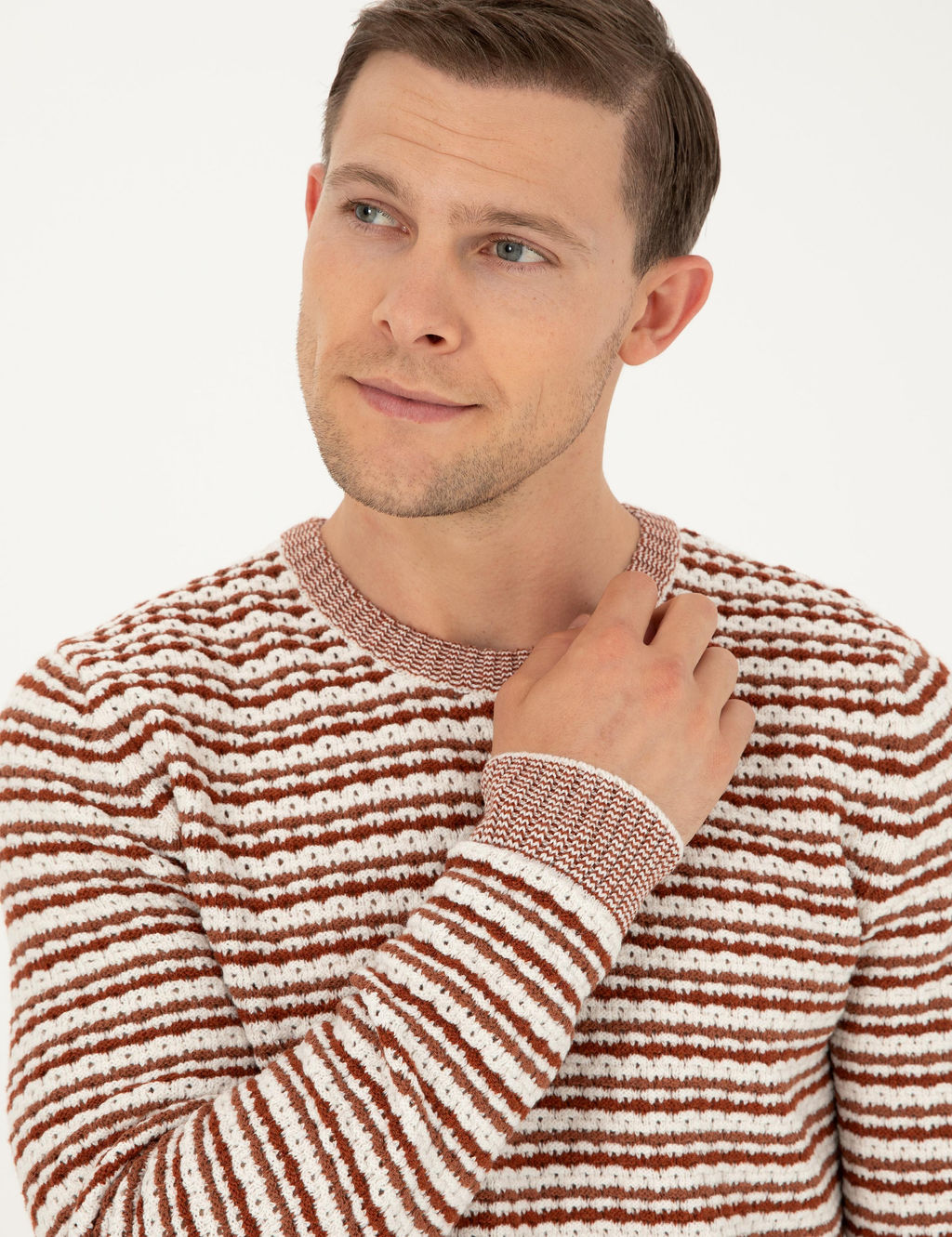 Трикотажный свитер узкого кроя с круглым вырезом Tile - Cacharel фото 3