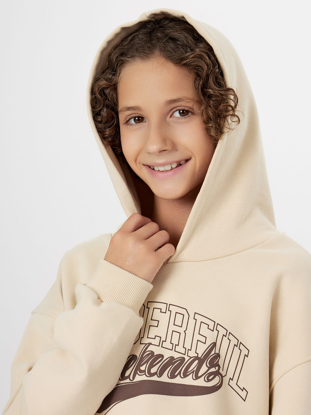 Худи для мальчиков бежевое с надписью Wonderful weekends - Mark formelle фото 4