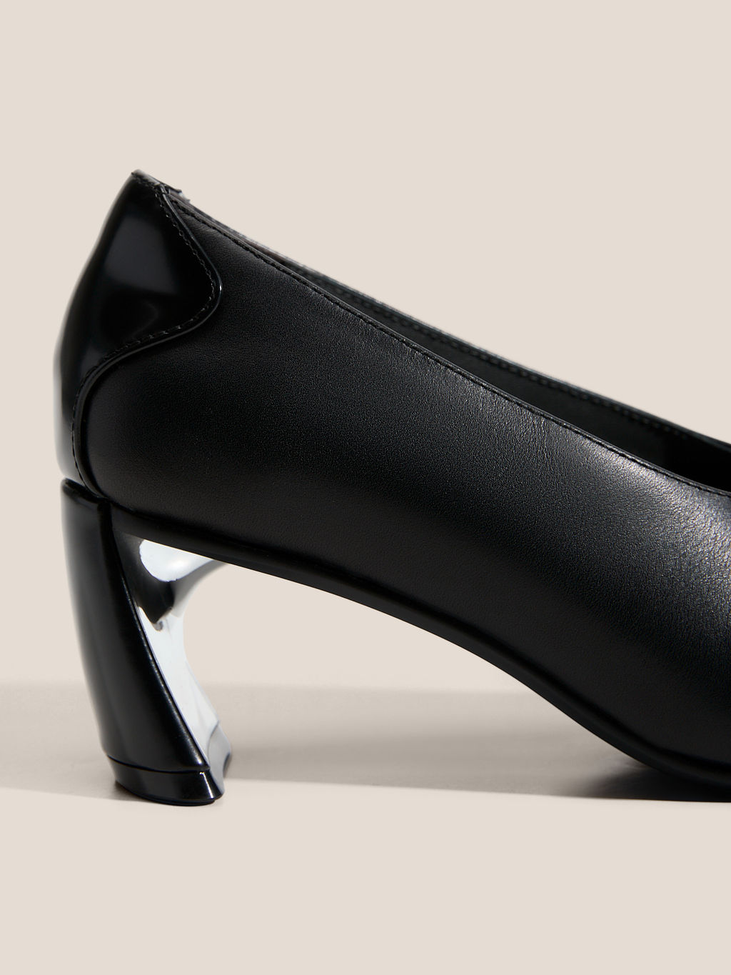 Женские туфли UNITED NUDE Zuma Dana Mid Артикул 4643135, черный