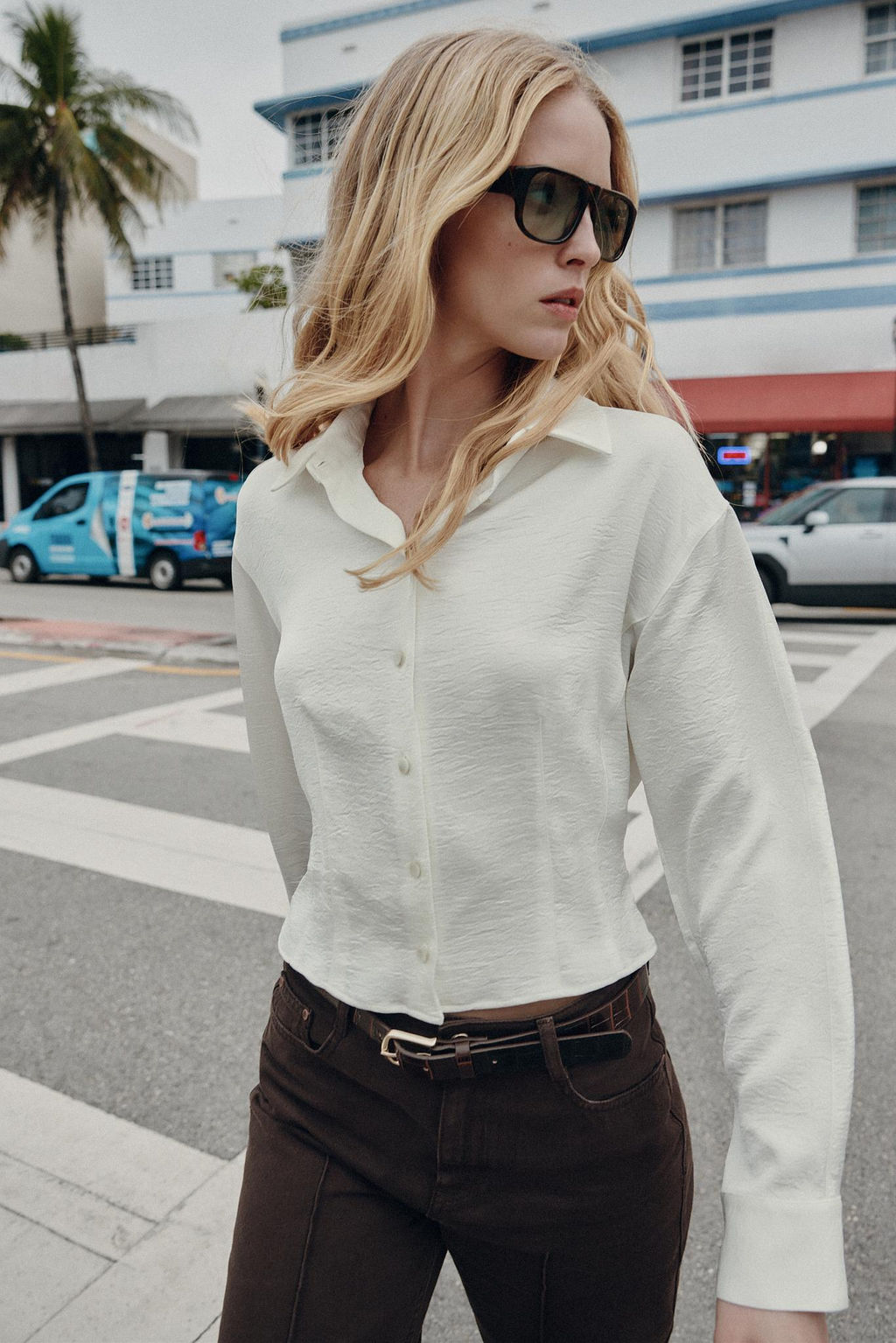 FITTED WAIST SATIN SHIRT - Zara фото 2