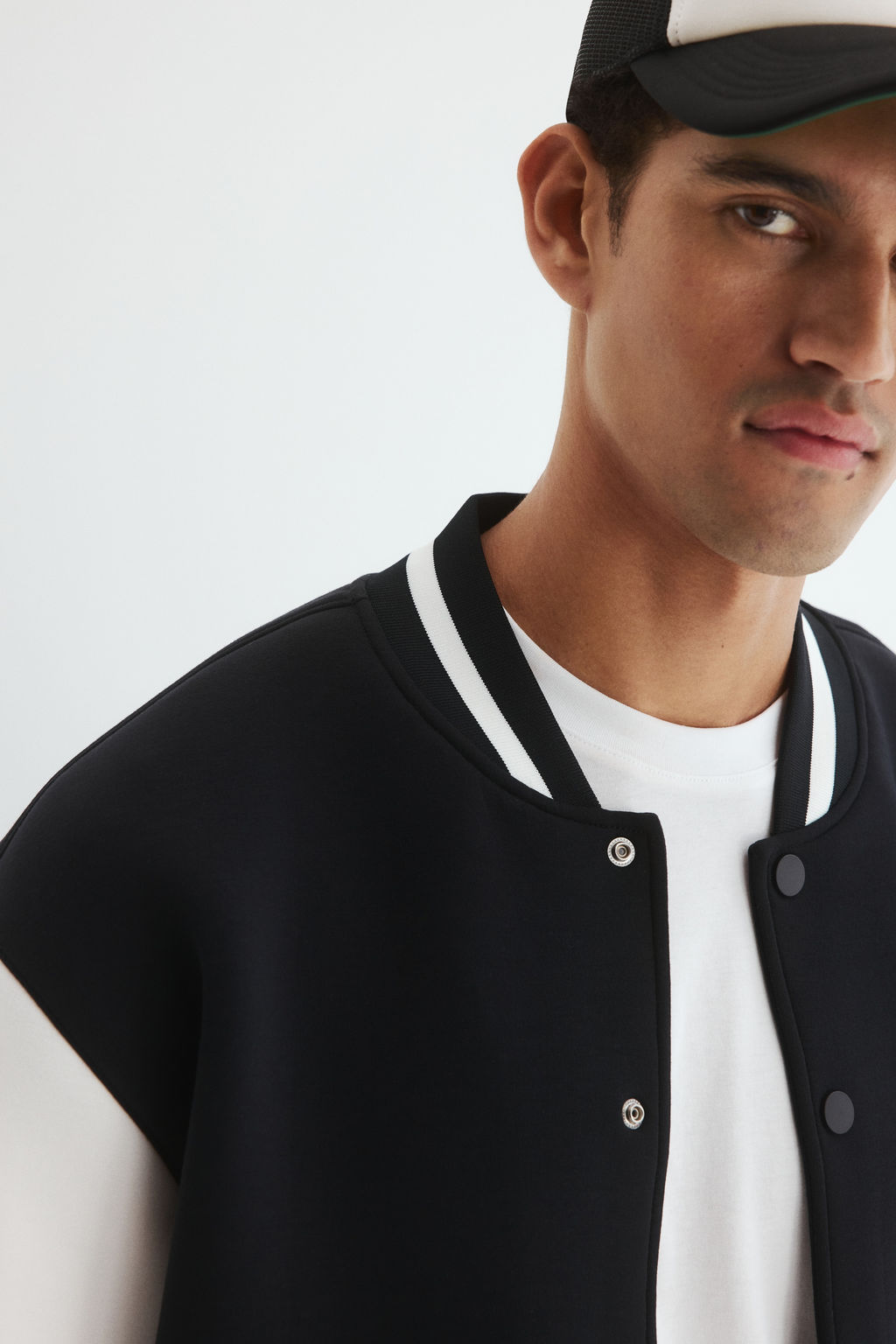 Chaqueta de b?isbol Loose Fit - H&m фото 5