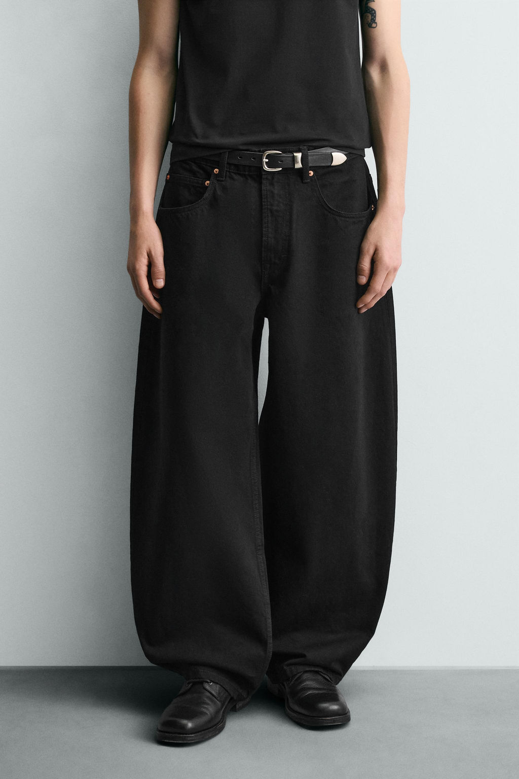 JEANS BALLOON FIT / Negro - Zara фото 2