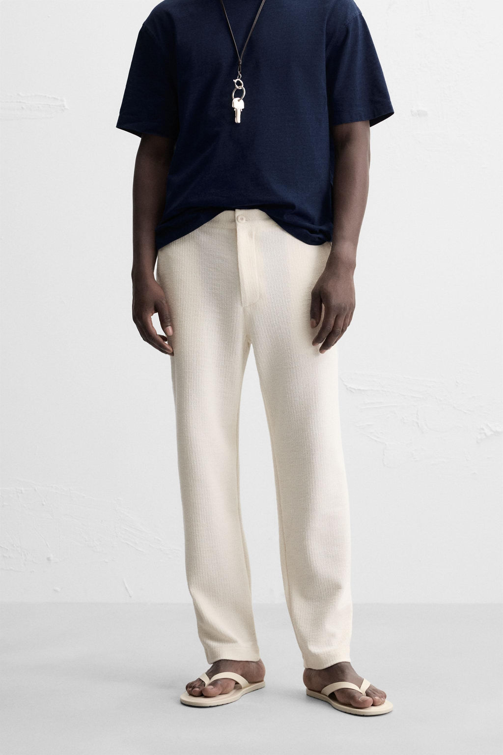 TEXTURED CHINO TROUSERS - Zara фото 11