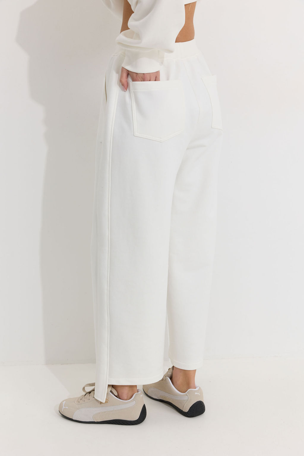 Костюм 4320 (молоко)