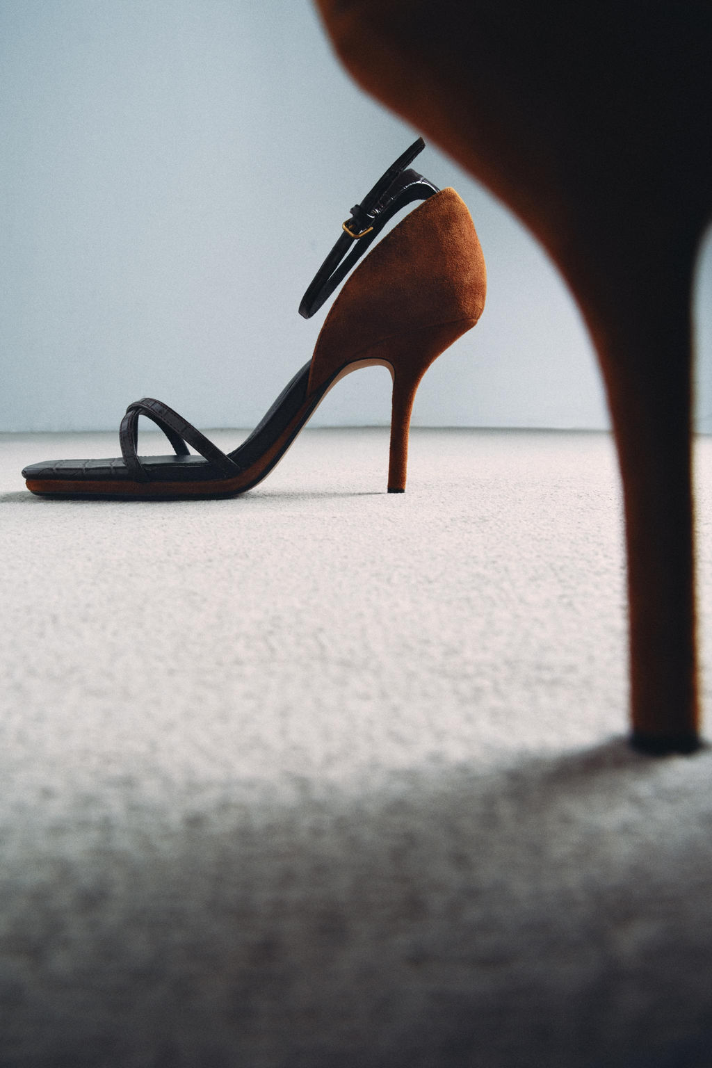 LIMITED EDITION HIGH-HEEL SANDALS