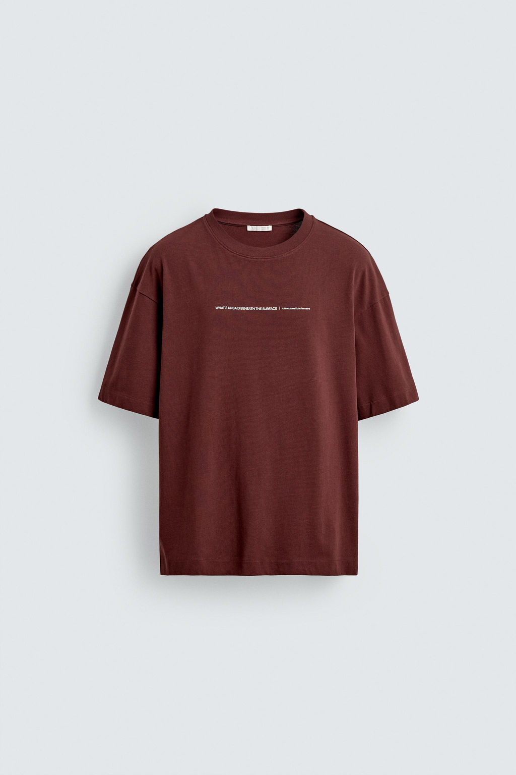 CAMISETA RELAXED FIT ESTAMPADO FLOCADO / Granate