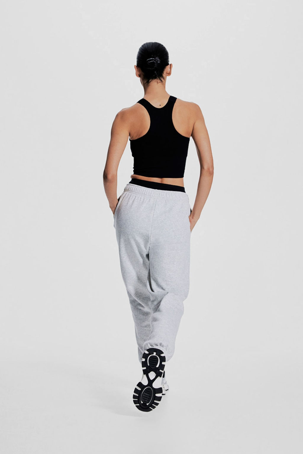 Sujetador de deporte en DryMove Medium Support - H&m фото 4
