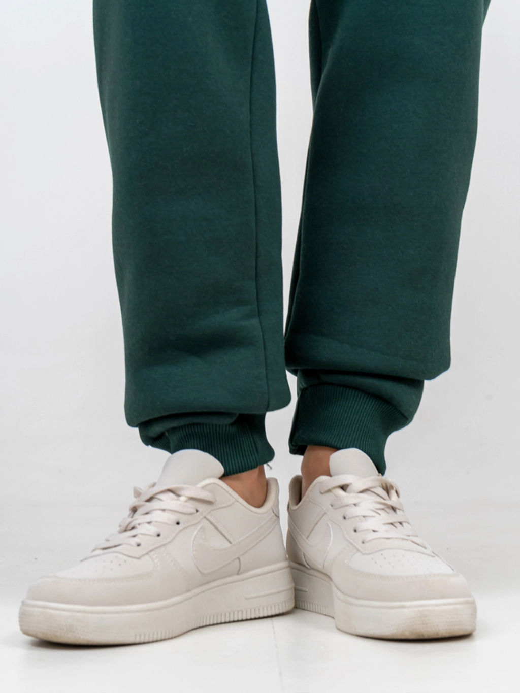 Костюм женский, цвет зеленый