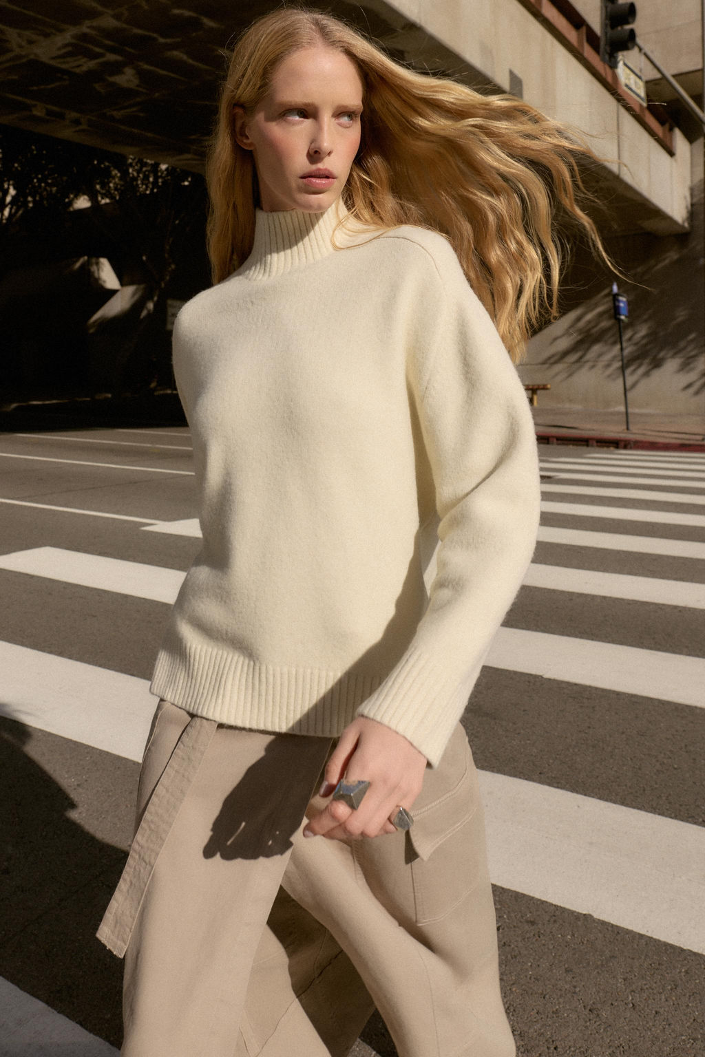 PLAIN KNIT HIGH NECK JUMPER - Zara фото 10