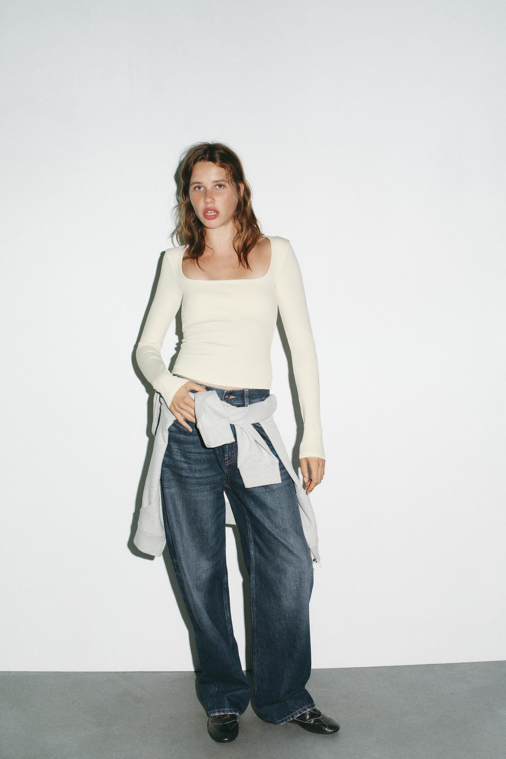 RIBBED T-SHIRT WITH SQUARE NECKLINE - Zara фото 5