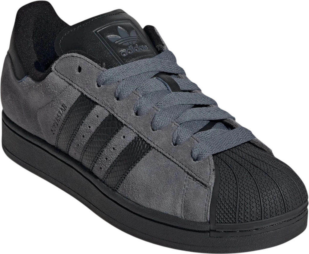 Кроссовки взрослые