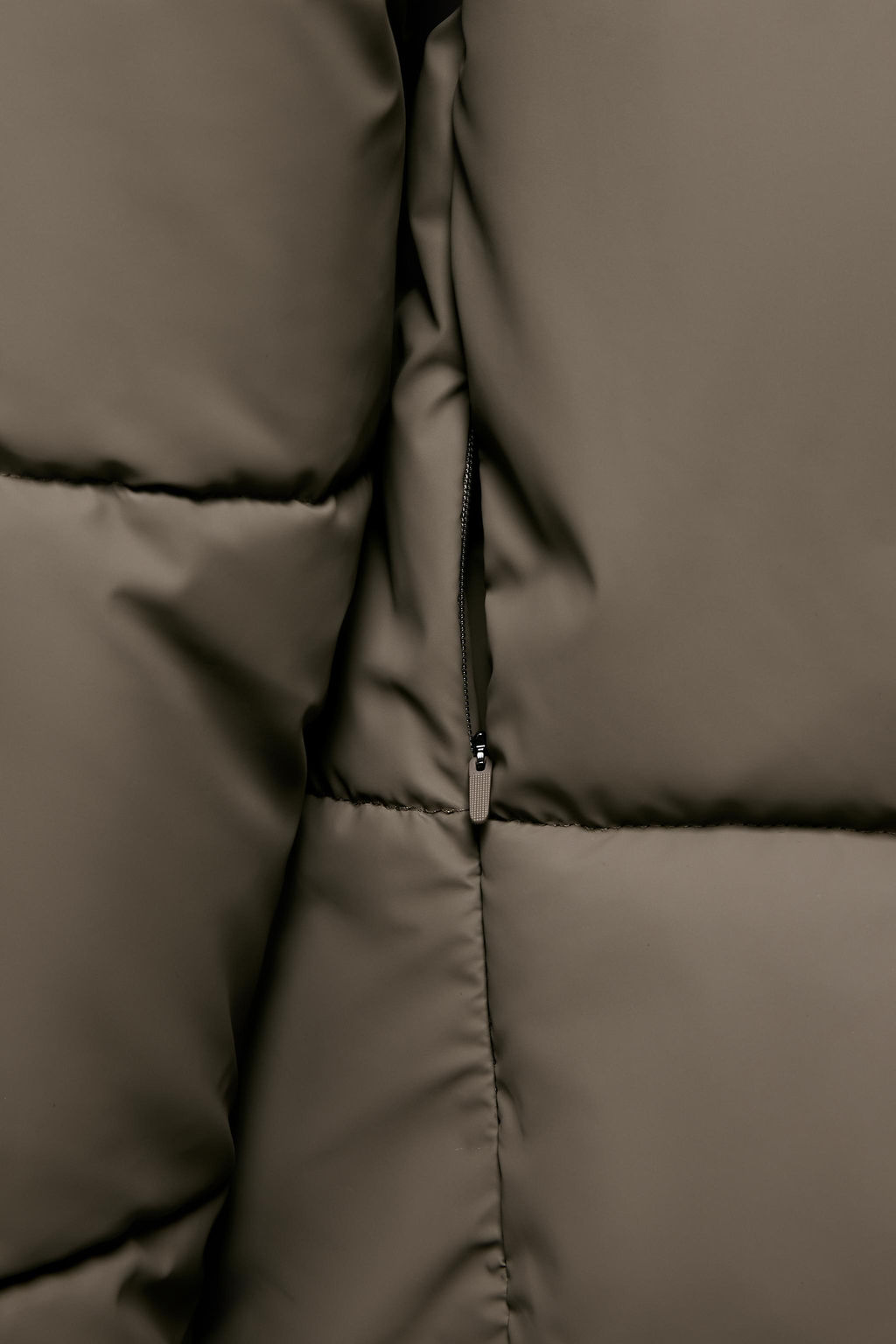 SHORT RUBBERISED WINDPROOF PUFFER JACKET - Zara фото 9