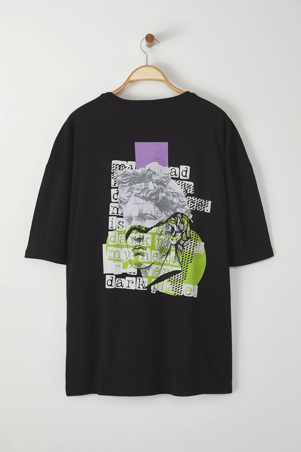 TRENDYOL MAN Buyuk Beden Siyah Oversize/Genis Kesim Sanatsal S?rt Bask?l? Orme T-Shirt TMNSS25BF00020 - Trendyolmilla фото 3