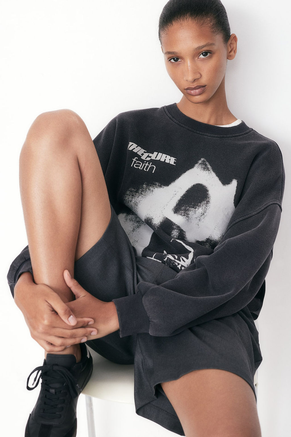Sudadera oversize con estampado