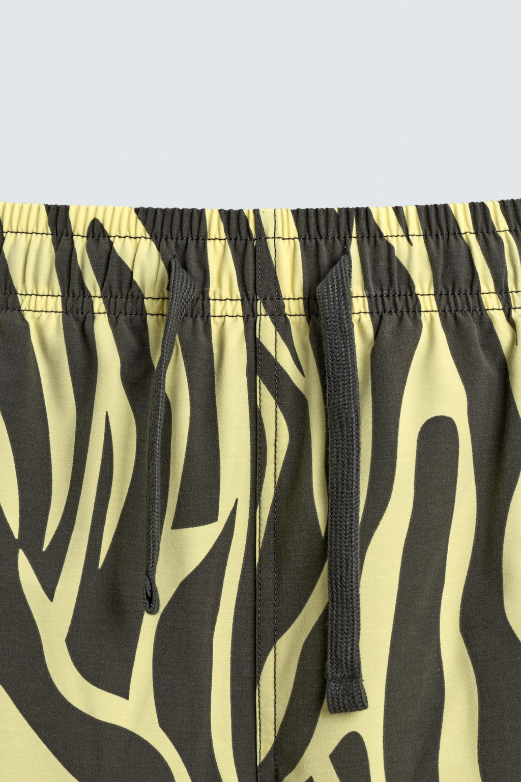 ANIMAL PRINT LONG SWIMMING TRUNKS - Zara фото 3