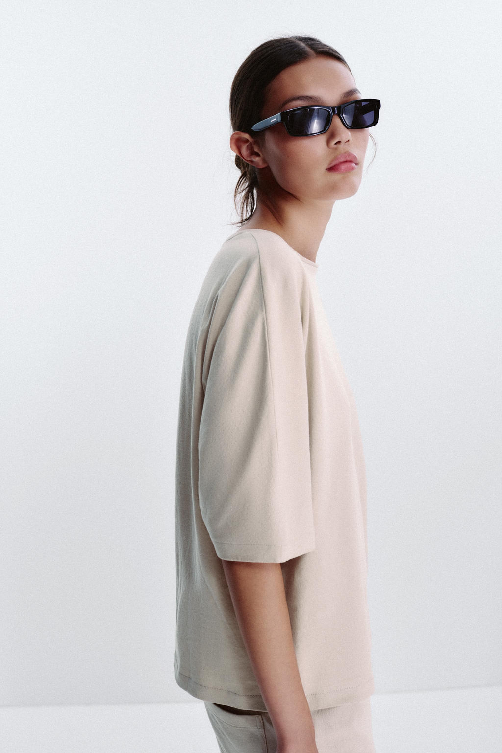 OVERSIZED TEXTURED T-SHIRT - Zara фото 11