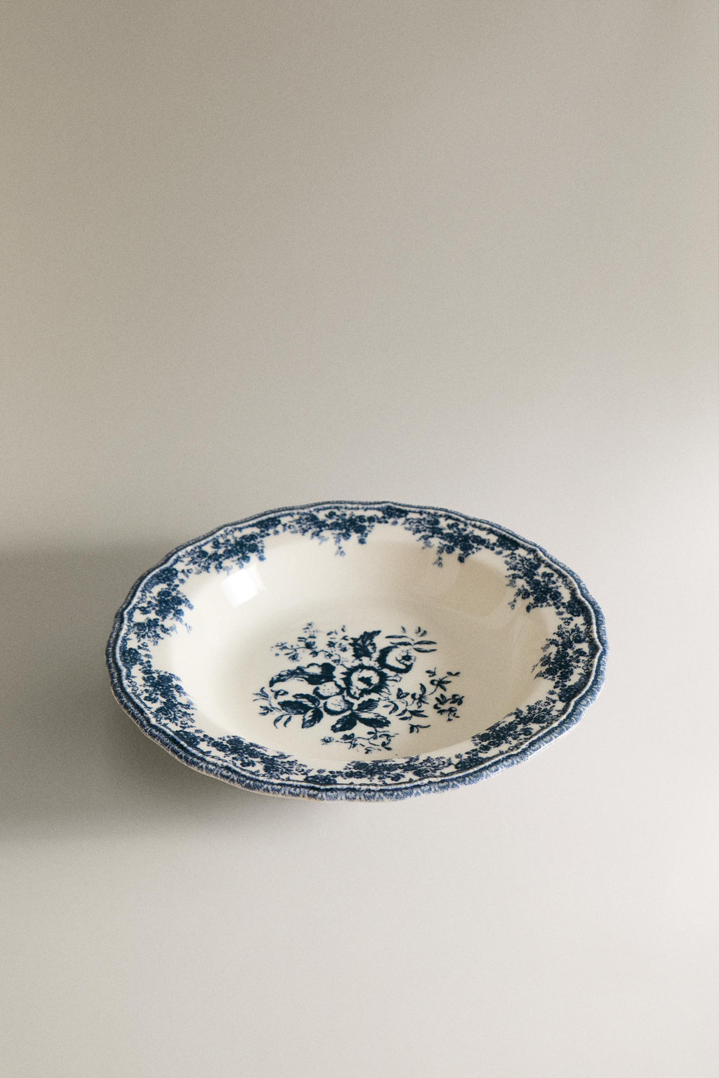 FLORAL EARTHENWARE SOUP PLATE - Zara фото 2