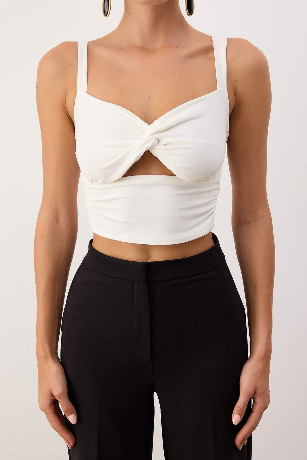 Trendyolmilla Beyaz Crop Pencere/Cut Out Detayl? Orme Bluz TPRSS24BZ00029 фото 19