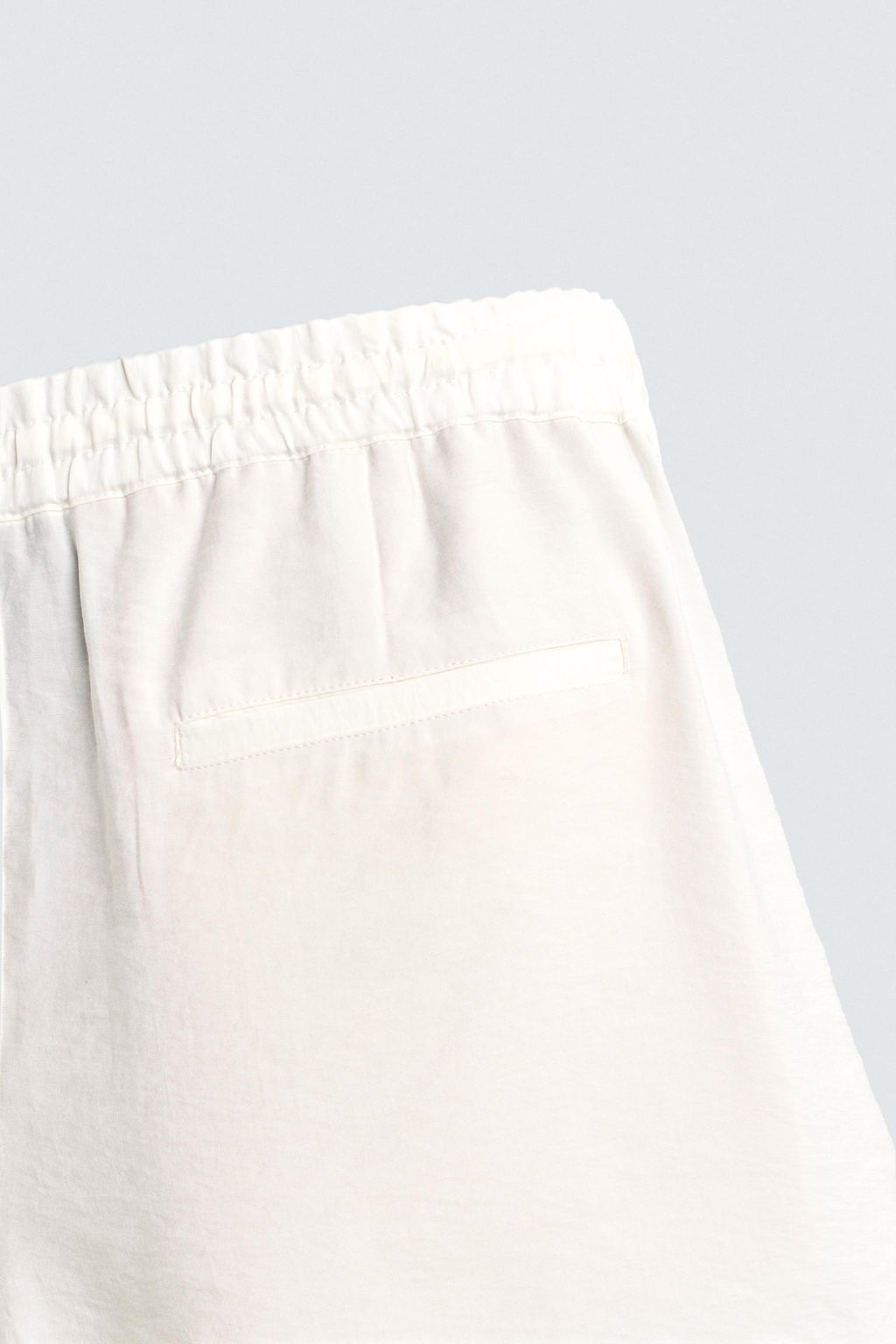 BERMUDA FLUIDA RELAXED FIT / Blanco roto - Zara фото 9