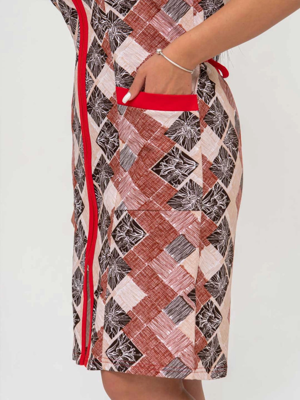 Халат женский, цвет бордовый