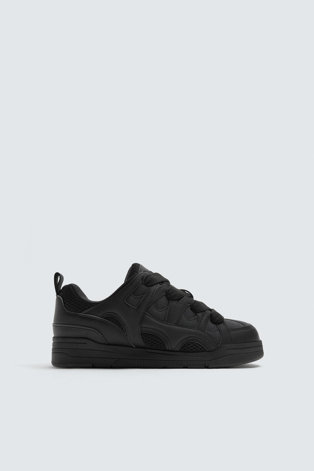 CHUNKY LACE TRAINERS